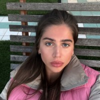 Анна Радева