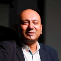 Dr. Rajesh Raveendranathan BDS MICCMO PhD