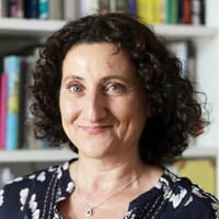 Dr Paola Mcnally