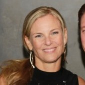 Jenn Lauderback Cada