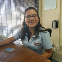 Yllen González