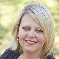 Lora McCarter
