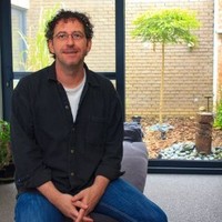Dirk Simons