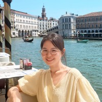 Huiqi (Vicky) Zeng