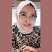 apt. Dini Indah K, S.Farm.