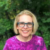 Lynn Clarkowski, Pe