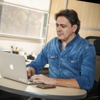 Kike Grávalos Seo