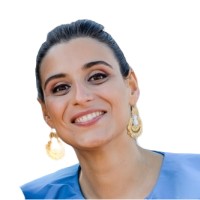 Cecília Cruz