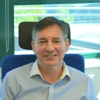 Ismael López