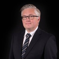 Tony Ewert