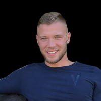 Dominik Bruchajzer