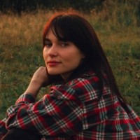Anna Kirichenko