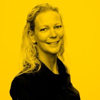 Angelien Van Dooijeweert