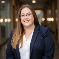 Elizabeth Dewolfe, Cae
