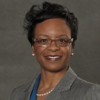 Vonetta Mickens Mba, Eit