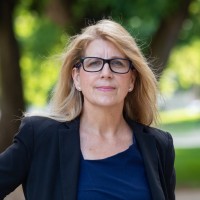 Laurie Carey