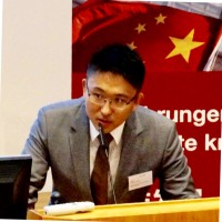Chenglong Wang