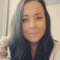 Kelly Glover