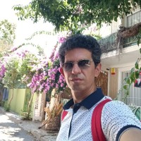 Mahdi Akhlaghdoust