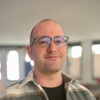 Florian Holzner