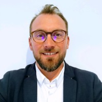 Geoffrey Douchain