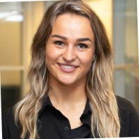 Hannah Van Der Zee