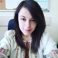 Анна Луць