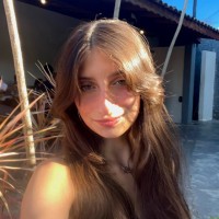 Caroline Rezende