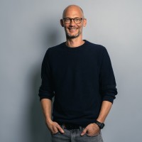 Simon Former