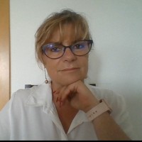 Dina Teresa Castanhas