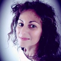 Sonja Darone Perret