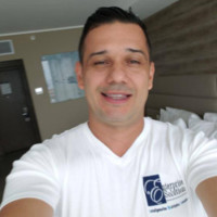 Leonardo Velez