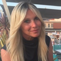Maria L G