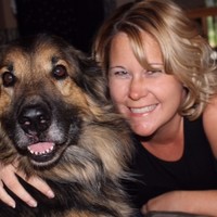 Lora Swanger