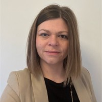 Lena Kim Holm