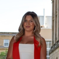 Anna Devlin
