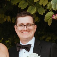 Aaron Caine