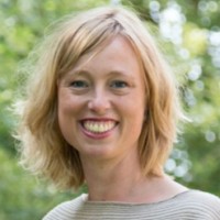 Kim Bakker