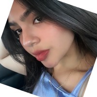 Alexandra Flores González