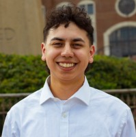 Roberto V.