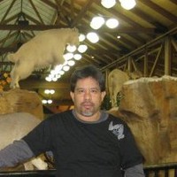 Robert Armendariz
