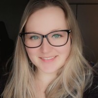 Amy Lange