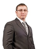 Олег Шмелев