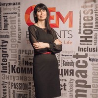 Elena Akar