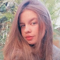Laura Chaves