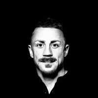 Aric Merz