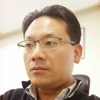 Yongseok Lee