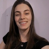 Camila Parenti Duarte