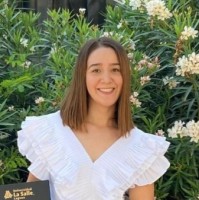 Alejandra De La Torre