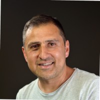 Özgür Akyazi